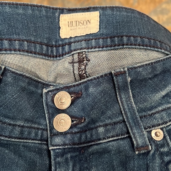 Boot/ flare cut Hudson jeans - Picture 3 of 4